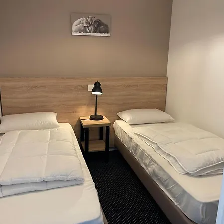 2 Pieces 8 Pers A Gourette Avec Piscine Et Animaux Admis - Fr-1-860-14 Apartamento